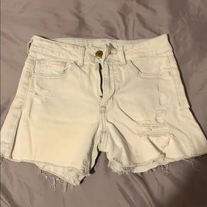 very light wash american eagle jean shorts